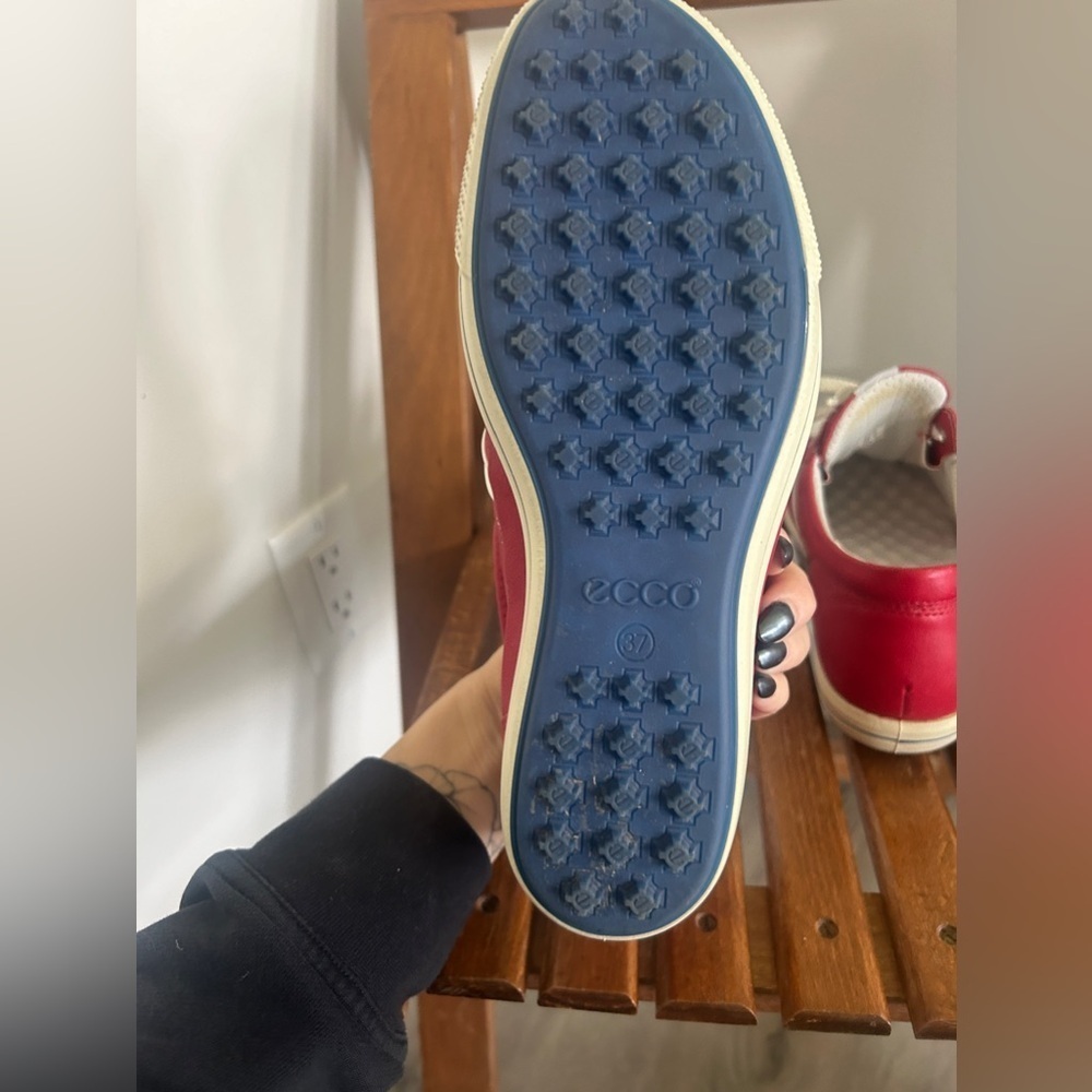 Ecco Women’s Hybrid Sneaker-Sport Shoe Size 37 (W 6.5-7) - Picture 9 of 10